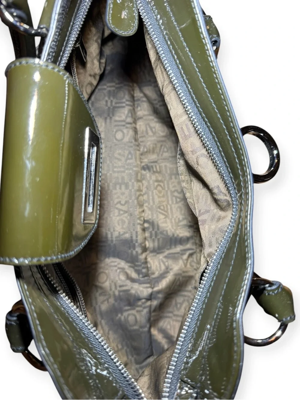 Salvatore Ferragamo Olive Green Patent Leather Marisa Gancini Satchel Auth